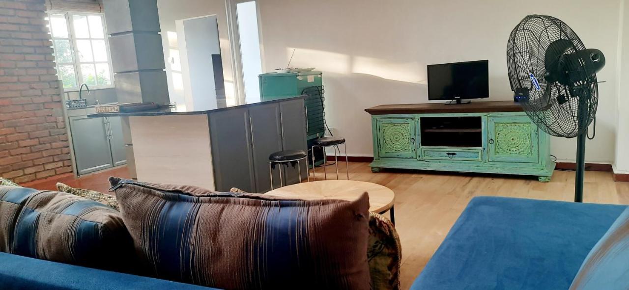 Alakamandava Lägenhet Colombo Exteriör bild